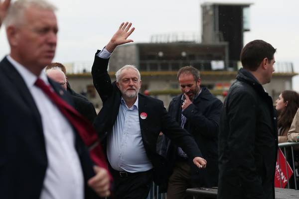 How Corbyn is tapping into wisdom of   the  Bernie Sanders campaign