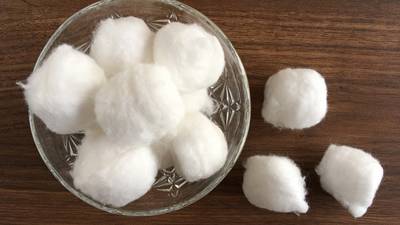 Cotton wool: It’s natural, but not very sustainable. What are the alternatives?