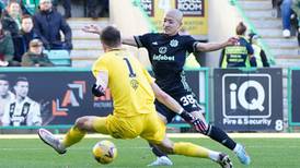 Celtic held by Hibs and fail to increase lead at the top