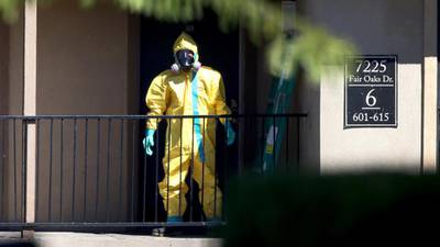 US government calls for calm over Ebola case in Texas