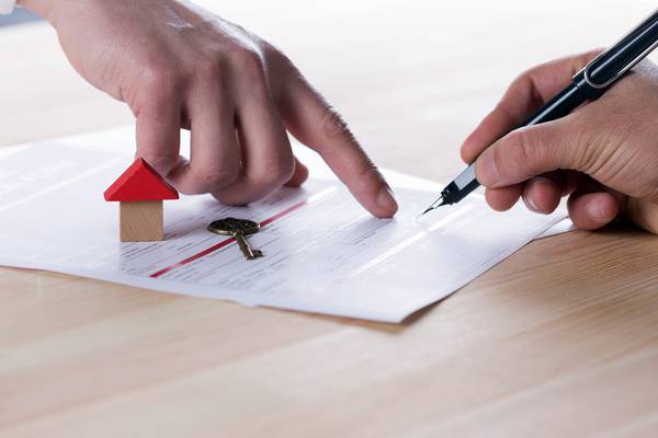 Does my tenant have to notify me of their plans before one-year lease expires?