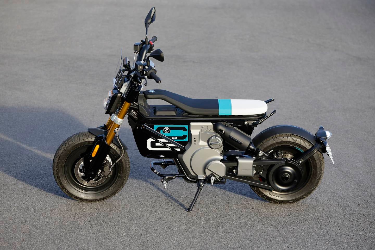 BMW CE02 electric motorbike