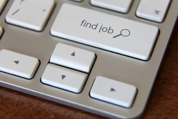 July job vacancies drop as number seeking work increases