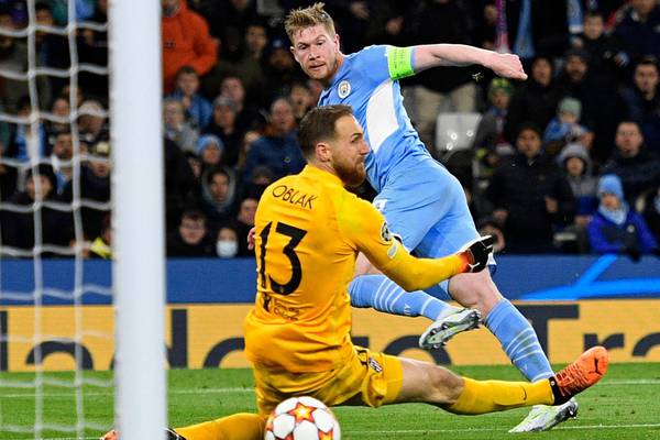 Kevin De Bruyne takes one chance but late miss could be costly for Man City