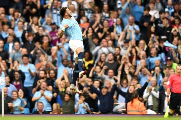 Walker’s bolt from the blue secures points for Man City