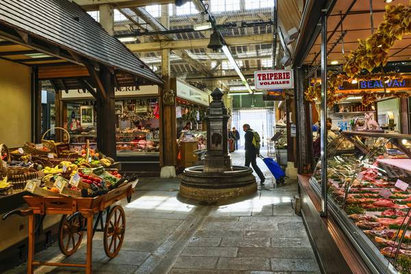10 of the best restaurants and food stalls in Paris’s covered markets