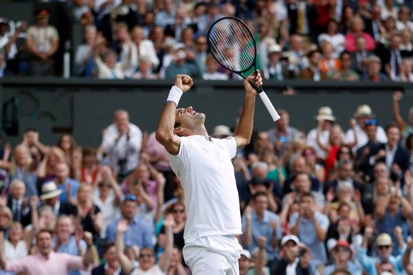 Evergreen Federer sets up Wimbledon final with Djokovic