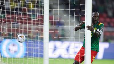 Hosts Cameroon pushed all the way by 10-man Comoros Islands
