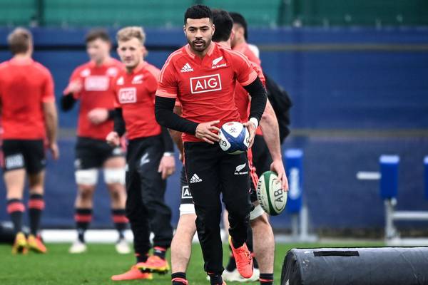 Richie Mo’unga one of seven changes for New Zealand’s clash with France