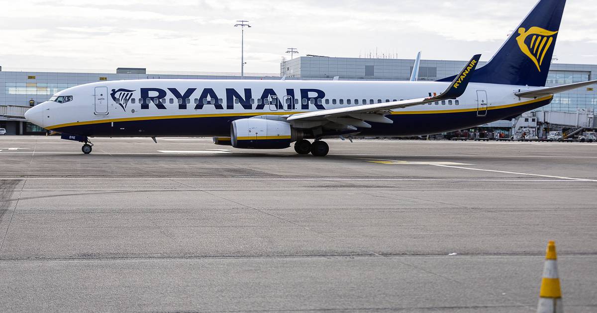Чему меня научила 26-часовая задержка рейса Ryanair — The Irish Times