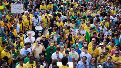 Brazil protesters keep pressure on president Rousseff
