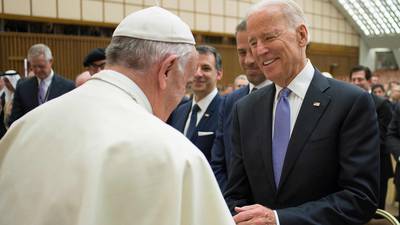US vice-president drops in to Vatican for cancer event