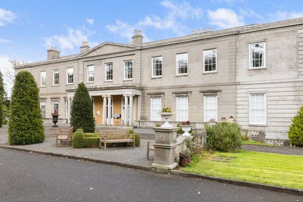 €345k Georgian apartment in Rathmichael has been home to barons, brothers and writers
