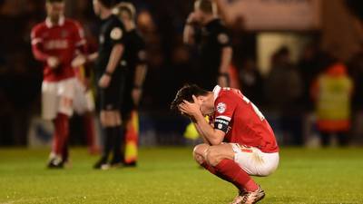 Charlton Athletic to refund fans after 5-0 loss to Huddersfield