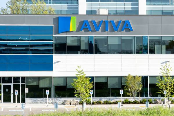 Aviva to return £4bn to investors but Cevian demands more