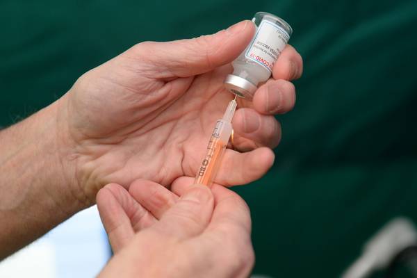 HSE plans to vaccinate 1 million people per month from April