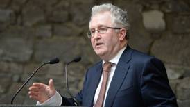 Séamus Woulfe meets former chief justice over Oireachtas dinner controversy