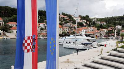 Croatia looks to put past behind it with EU accession
